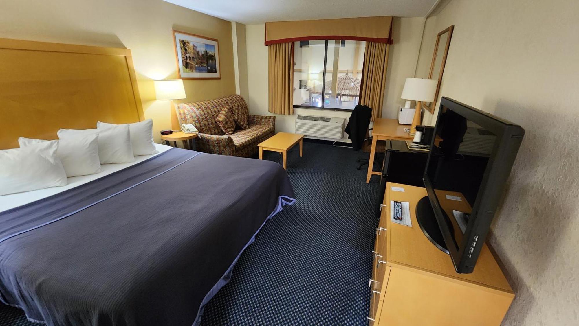 Millinocket Katahdin Inn & Suites מראה חיצוני תמונה