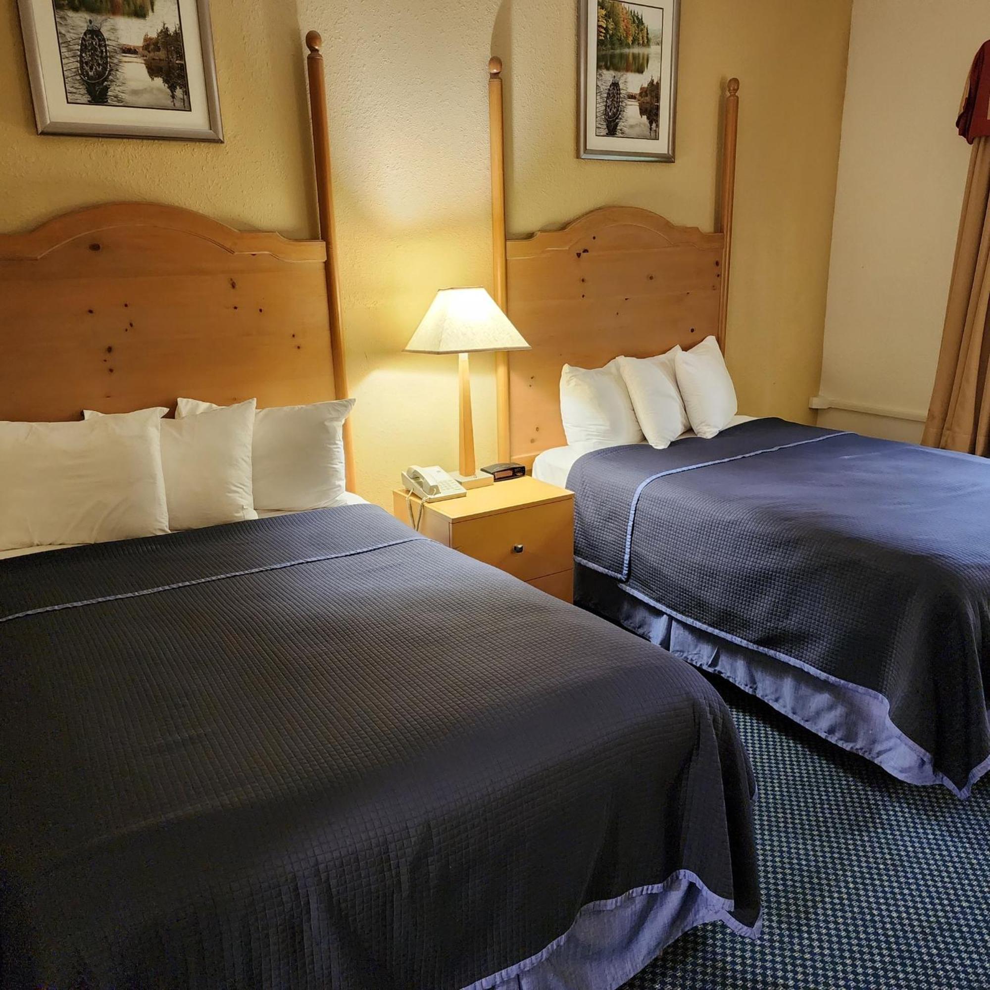 Millinocket Katahdin Inn & Suites מראה חיצוני תמונה