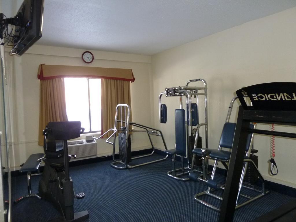 Millinocket Katahdin Inn & Suites מראה חיצוני תמונה