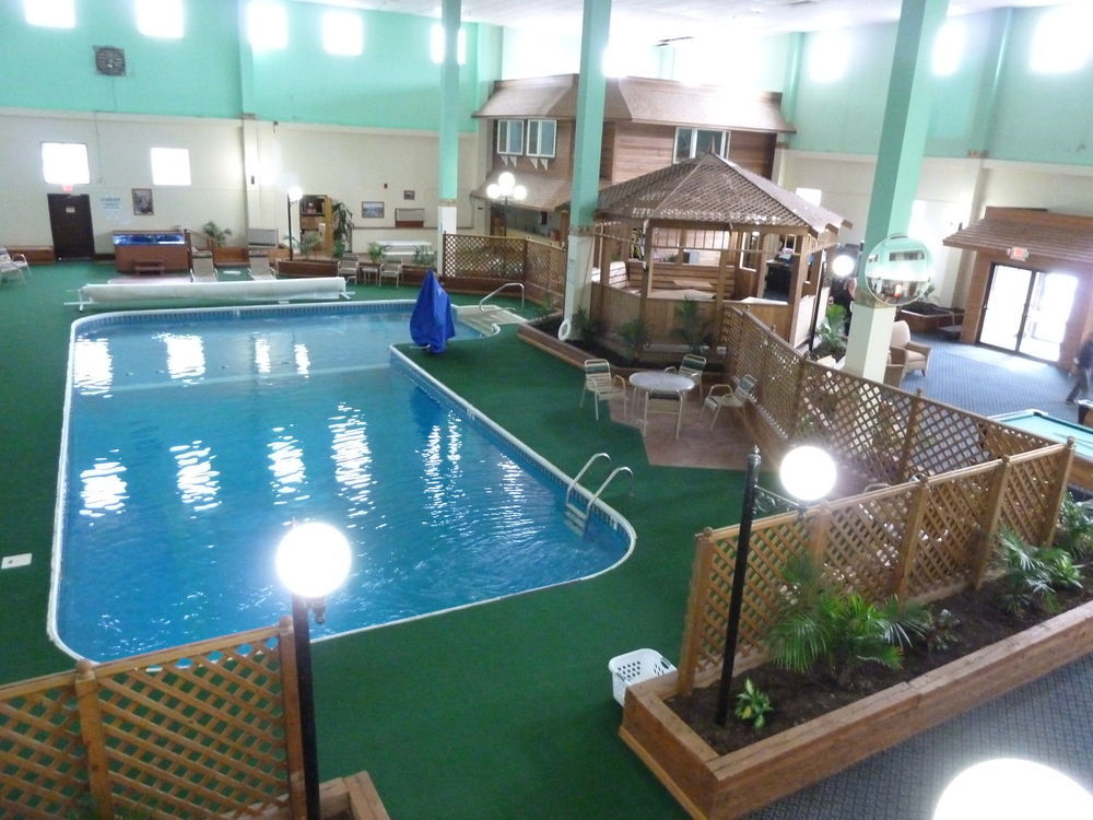 Millinocket Katahdin Inn & Suites מראה חיצוני תמונה