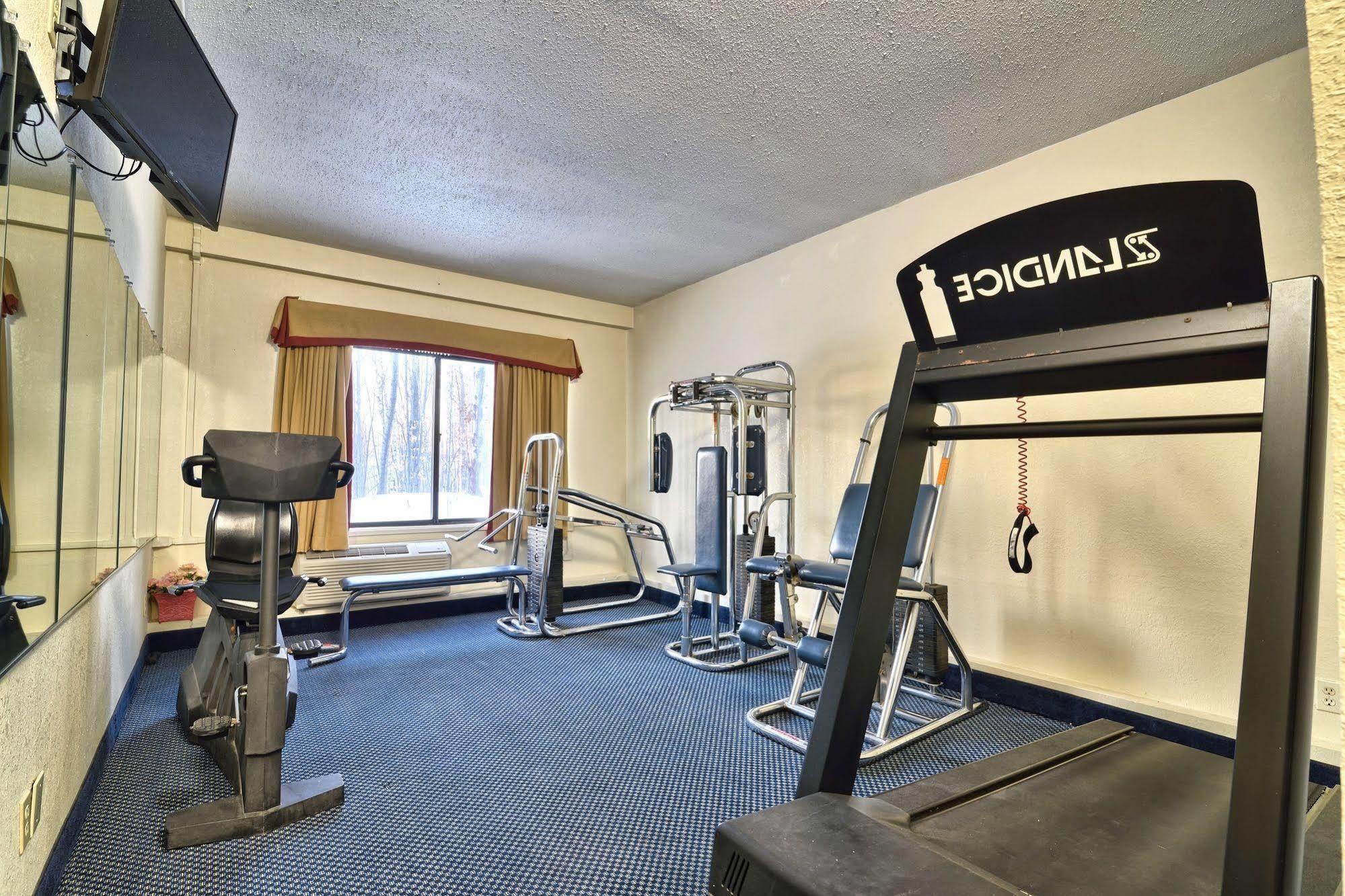 Millinocket Katahdin Inn & Suites מראה חיצוני תמונה