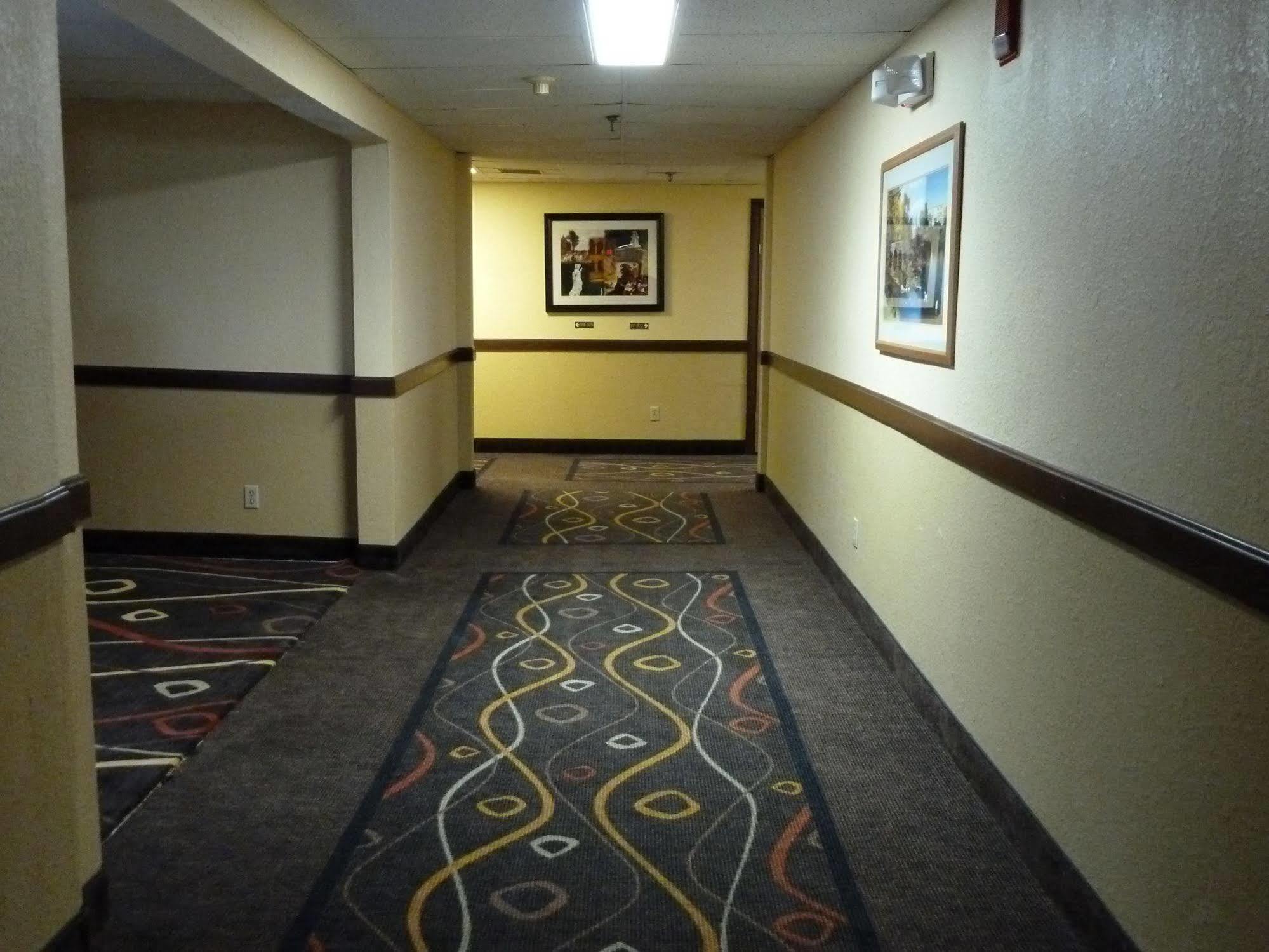 Millinocket Katahdin Inn & Suites מראה חיצוני תמונה