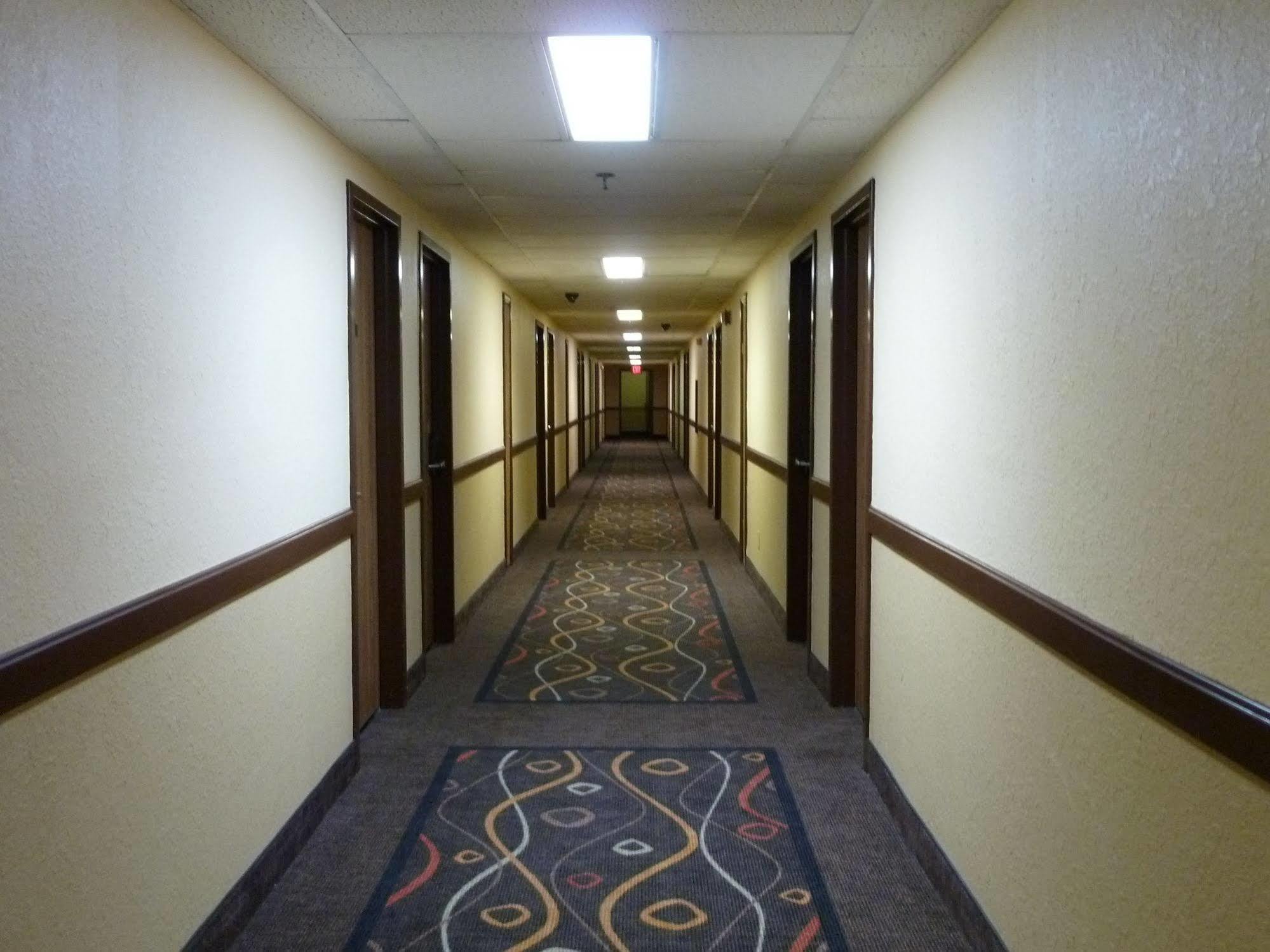 Millinocket Katahdin Inn & Suites מראה חיצוני תמונה